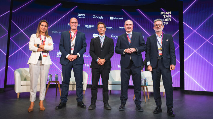 La IA con propósito centra el debate entre rentabilidad, regulación y bienestar social - Santander39 - AMETIC