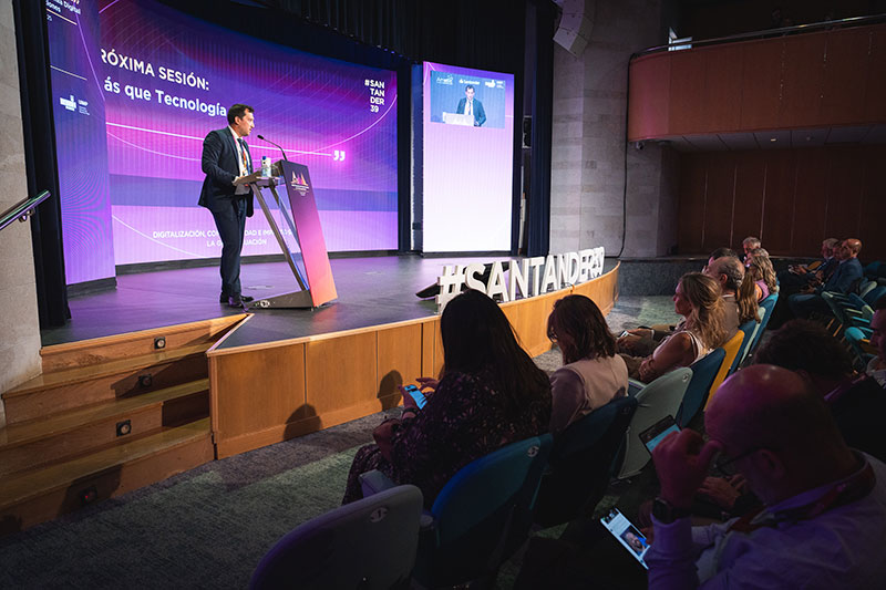 Jesús Herrero (Red.es) urge al sector digital "pensar en país" no solo en tecnología 4 Jesús Herrero, director general de Red.es