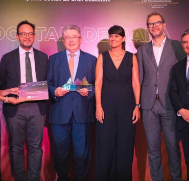 Premio al Impulso de las TIC en la Empresa Española 2025 - AMETIC - Santander39
