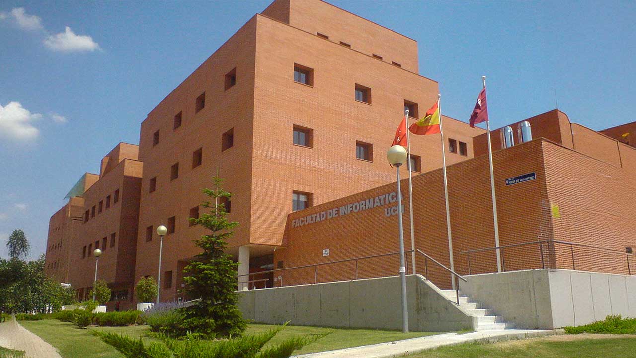 Universidad Complutense de Madrid (UCM)
