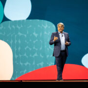 Oracle lanza agentes de IA en Fusion Applications para automatizar finanzas y RR. HH. 3 Steve Miranda, Oracle AI World