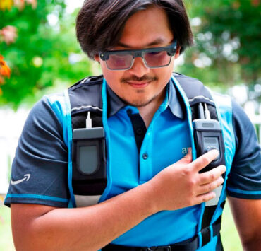 Amazon desarrolla gafas inteligentes con IA para repartidores