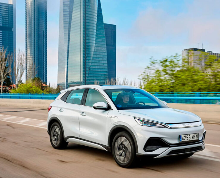 HONOR y BYD sellan alianza en movilidad con IA