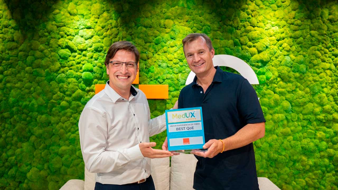 Orange lidera la experiencia de fibra óptica en España según MedUX