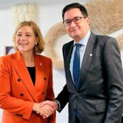 El ministro para la Transformación Digital y de la Función Pública, Óscar López, y la vicepresidenta ejecutiva de la Comisión Europea para la Soberanía Tecnológica, la Seguridad y la Democracia, Henna Virkunnen.