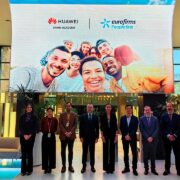 Huawei y Eurofirms formarán a 15.000 profesionales en España 3 Eurofirms Group y Huawei Spain Academy se unen para impulsar el talento tecnológico de cerca de 15.000 personas en España