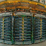 Google Cloud lanza las TPU Ironwood y las nuevas máquinas Axion