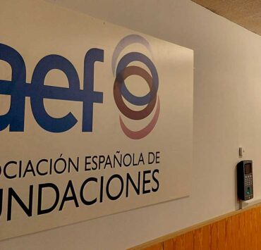 Microsoft y la Asociación Española de Fundaciones lanzan formación gratuita en inteligencia artificial para el tercer sector