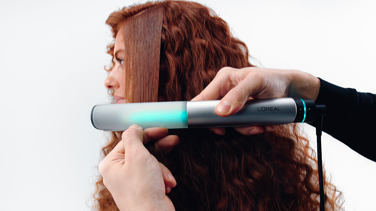 L'Oréal presenta avances en tecnología de belleza en CES 2026