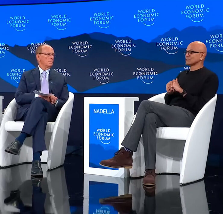 Satya Nadella plantea en Davos la inteligencia artificial como infraestructura económica y no como ventaja exclusiva de las tecnológicas