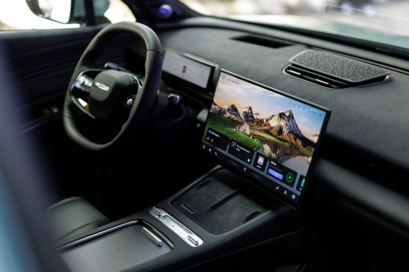 OMODA 7 SHS - Pantalla deslizante de 15,6 pulgadas con resolución 2.5K Ultra HD