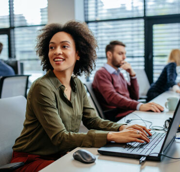 Trabajo híbrido - Empleado - Puesto de trabajo