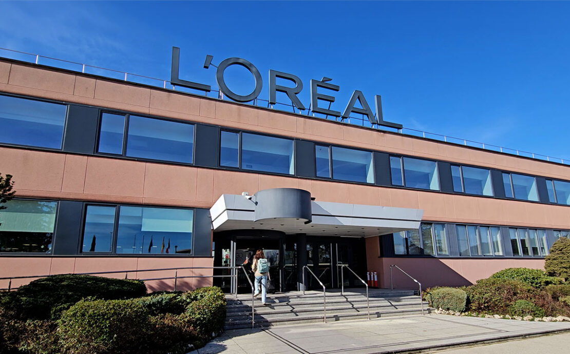 Fabrica L'Oreal Burgos - La Ecuación Digital