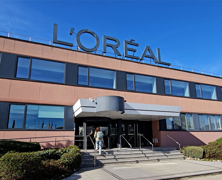 Fabrica L'Oreal Burgos - La Ecuación Digital