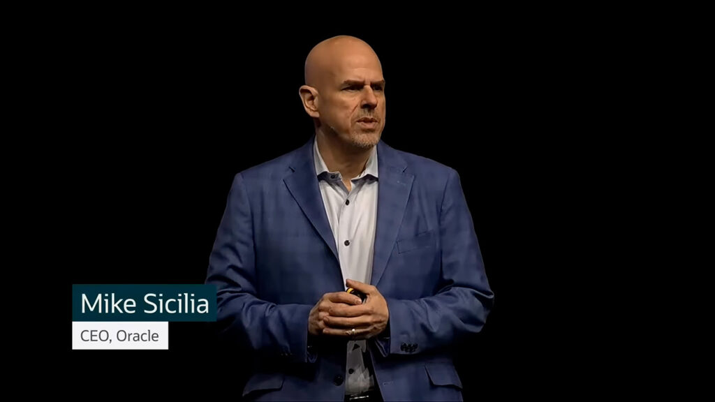 Mike Sicilia, CEO de Oracle