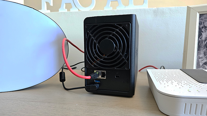 Synology DS225+ - La Ecuación Digital