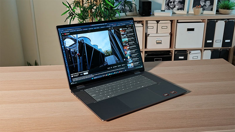 HP OmniBook X Flip 16