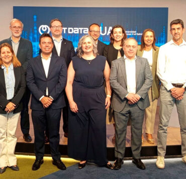 UAX y NTT DATA impulsan formación en IA agéntica