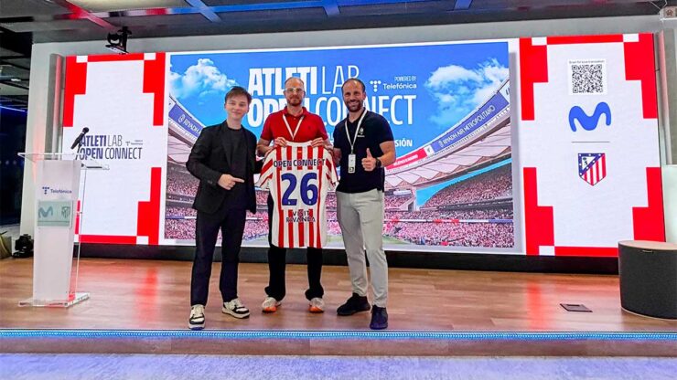 Atlético y Telefónica mejoran la accesibilidad del Metropolitano con Navilens