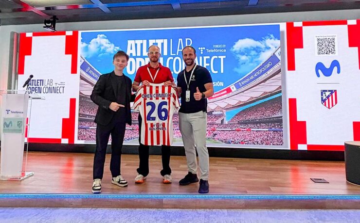 Atlético y Telefónica mejoran la accesibilidad del Metropolitano con Navilens