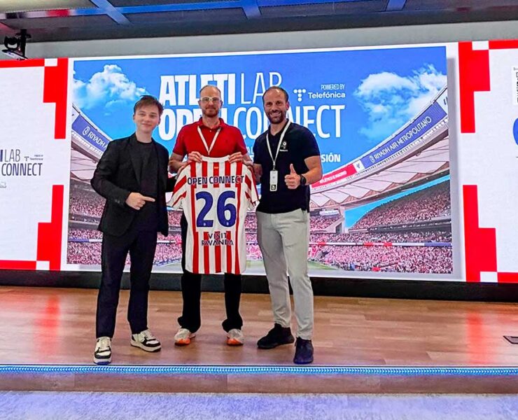 Atlético y Telefónica mejoran la accesibilidad del Metropolitano con Navilens