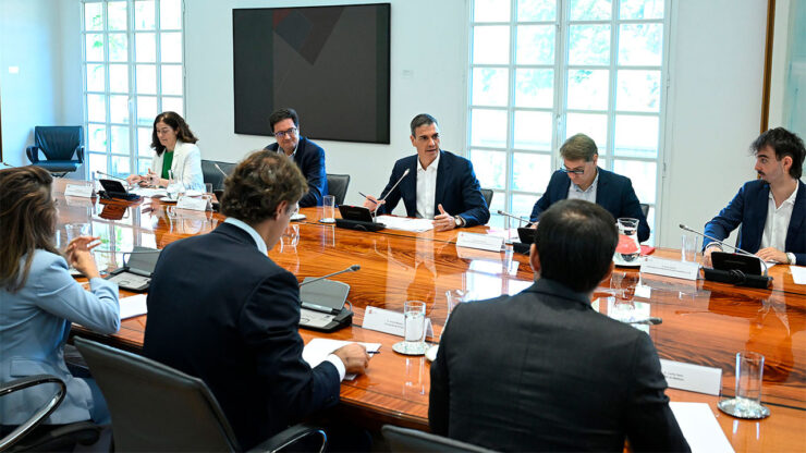 Pedro Sánchez ha reunido en La Moncloa a Adigital, EsTech y una representación de scaleups españolas