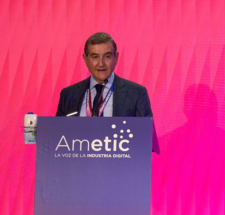 Francisco Hortigüela, presidente de AMETIC