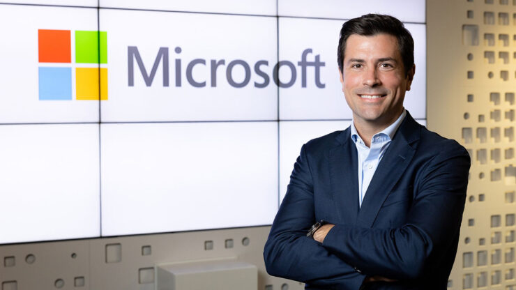 Fernando Valiño, Microsoft
