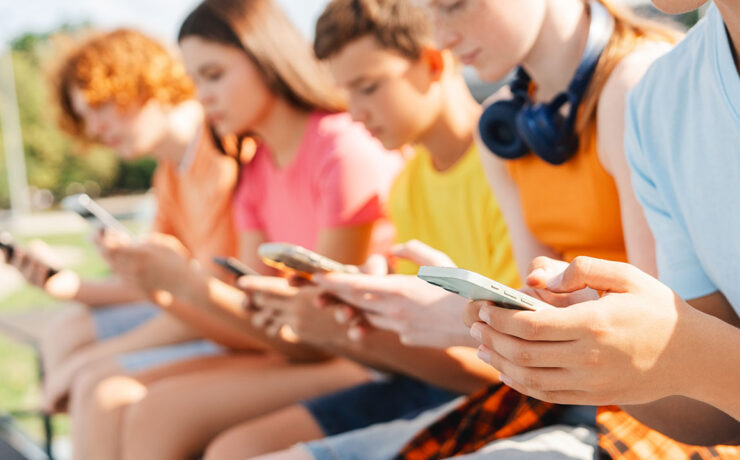 Inteligencia artificial, smartphones, adolescentes