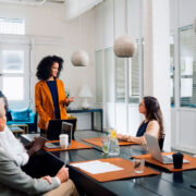 Empresas, agentes de IA
