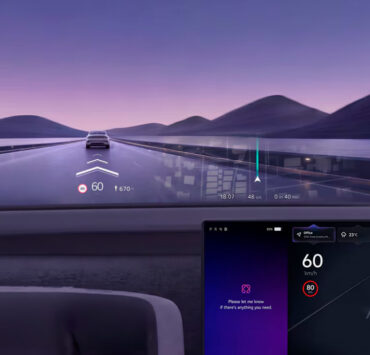 LG UltraView Windshield Display