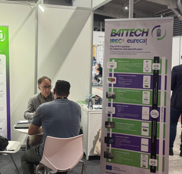 BATTECH valida un sistema híbrido de baterías