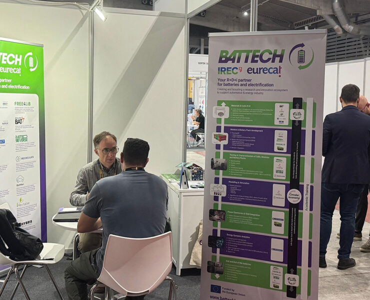 BATTECH valida un sistema híbrido de baterías