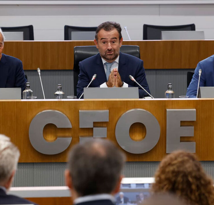 La era de los Agentes IA: competitividad, confianza y gobernanza