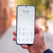 TCL lleva NXTPAPER AMOLED a sus móviles con la serie P80