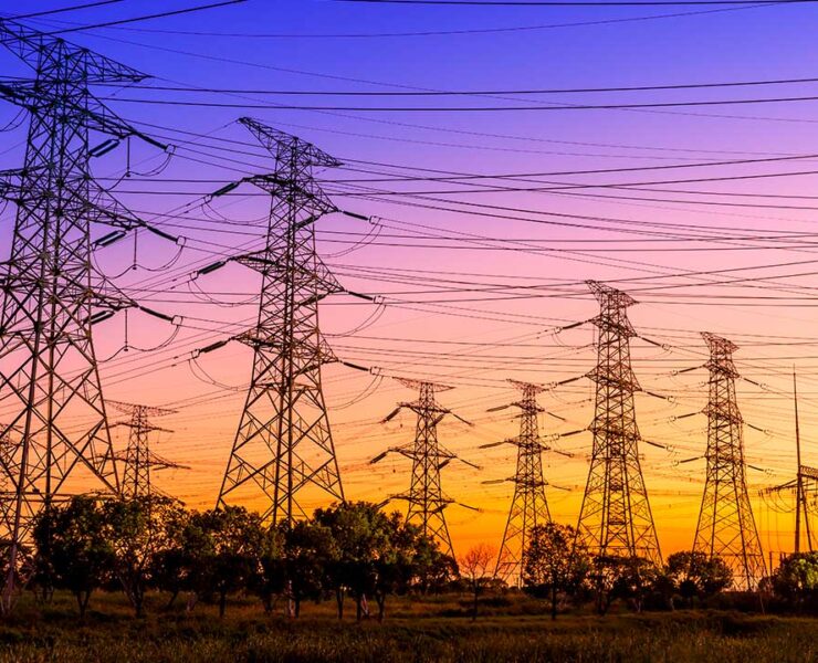 Torre de electricidad de alta tensión