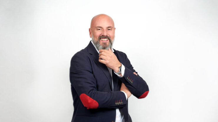 Patricio Novoa Chief Commercial Officer