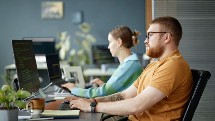 Talento Digital, programadores, empleados, oficina